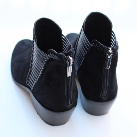 Vince Camuto ankle boots - Picture 4 of 11